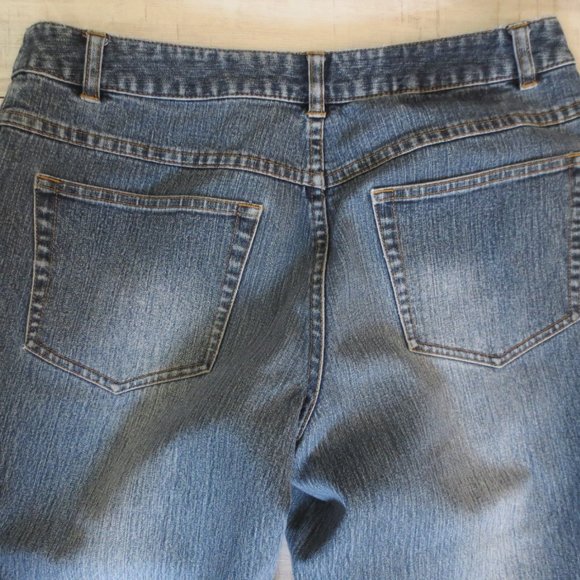 Mossimo Jeans with Slight Flared Legs - Picture 5 of 6